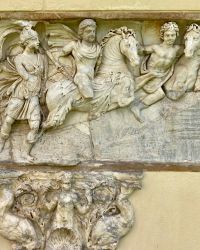 469599604 18286868017245021 8720321033371456374 N