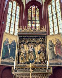 469774175 18286868032245021 4740777191086157945 N